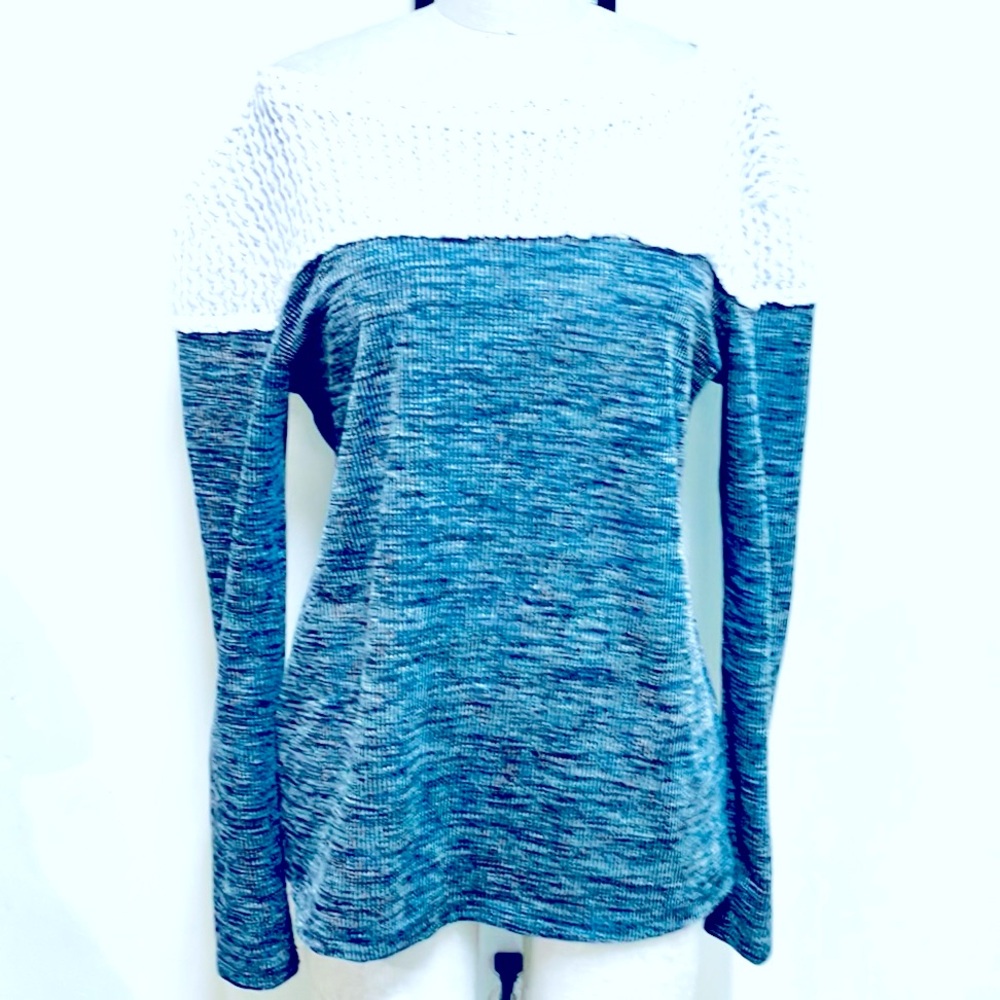 Lace Boat Neck Knit Top